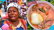 Ghanaian woman schools young ladies on how to prepare fufu with light soup with GH¢50: "I will buy fish GH¢10"