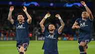 Mbappe passes stunning message to Messi and Neymar which will stun all football fans
