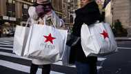 US growth picks up in 2023 on jobs and consumer spending