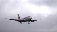 Easyjet warns of another annual loss
