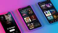 How does Showmax work on your phone?