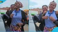Elderly Ghanaian rejoices as she relocates to UK, dances to thank God in adorable video