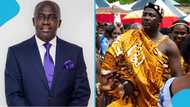 Business mogul Dr Samuel Amo Tobbin ditches work to preach in the market, video stirs reactions