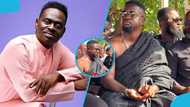 Sarkodie makes huge cash donation to Yaw Sarpong’s family at funeral