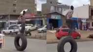 Video of man skillfully riding on single tyre among heavy-duty cars causes stir