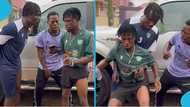 Asafo Powers schools Jonathan Sowah on how to score in Premier League, video ignites laughter: "Free tuition"