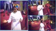 Alpha Hour: Pastor Elvis Agyemang’s wife, Lady Mercy hits the dance floor and goes down low in church