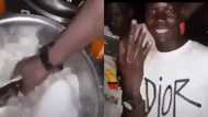 3ka aba fie: Man dips phone in water to show it's waterproof but it ends in tears