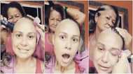 Woman warms heart as she shaves hair in solidarity with daughter who's battling cancer