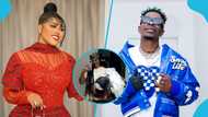 Shatta Wale Rubs Maali's heavily pregnany belly, kisses her affectionately in a sweet video