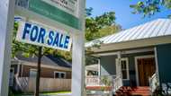 US home sales dip in September to lowest rate since 2010