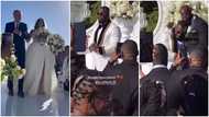 Groom cries as he sees pretty bride walking down the aisle; video gets peeps in their feelings