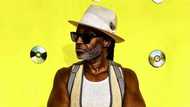 Never-seen-before video of Reggie Rockstone and his 4 rasta children pop up
