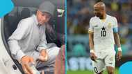 Andre Ayew makes fans smile as he shares GHS100 notes in Kwahu: Video