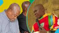 “What crime have we committed?”: Goaso chief weeps before Mahama over NPP’s failure to fix their roads