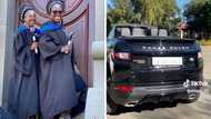 Mum and daughter graduate together, arrive for certificates in black Range Rover with personalised "graduates" number plate