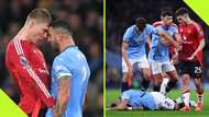 Rasmus Hojlund mocks Kyle Walker after Man United beat Man City in derby