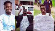 Man carries placard to thank his parents after finishing university; goes viral