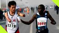 When Kenyan marathoner helped athlete with disability drink water