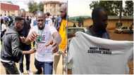 Student finally graduates from university after 13 years, photos cause stir