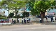 Ghanaian workers move to open space after earth tremor hit, photo causes stir online