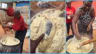 Ghanaian woman cooks banku with sachet water, netizens react: “I won’t eat the food”