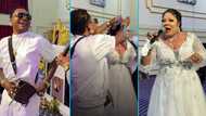 Nana Tonardo joyfully showers GH¢20 on Agradraa at her church, video trends