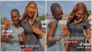 Pretty lady dances with pride as younger sister gains admission to OLA Girls: “That was my dream school”