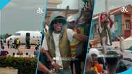 Shatta Wale arrives in Berekum on a chartered flight, sprays cash as he hits the streets