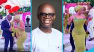 Nhyiaeso MP dances behind pretty lady with voluptuous figure at a wedding reception in a trending video