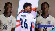 English player Kobbie Mainoo speaks with heavy Ghanaian accent as he shows how to pronounce his name