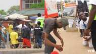 Angry Police officers punish pedestrians refusing to use Madina-Adenta footbridge