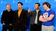 Comedy on smartphone's rise delights Berlin fest