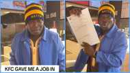 Ghanaian man in UK stunned as he gets job offer at KFC after going there to buy food: "Join me here"