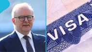 Australia announces minimum citizenship test score for foreigners in 2026