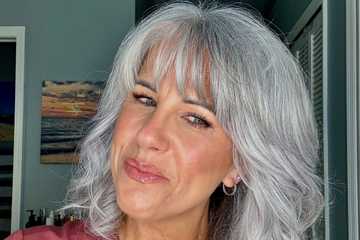 35 best low-maintenance medium-length layered grey hairstyles for a ...