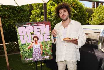Meet Benny Blanco's parents, Andrew &amp; Sandra Levin, and their family ...