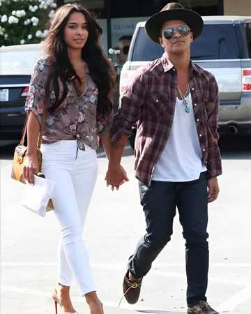 Who are Bruno Mars' wife and kids? Everything you need to know - YEN.COM.GH