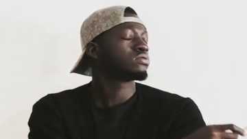 Meet Boubou the artist who can paint with boxing gloves, dumbbells and more (Video)