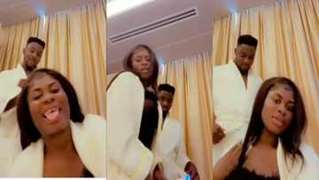 Wei dier couples goal: Yaa Jackson's friends shout as she drops bedroom video with 'boyfriend'