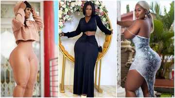 Abidivabroni, 2 pretty plus-size ladies flaunt their shapely bodies in skintight wear; fans thirst