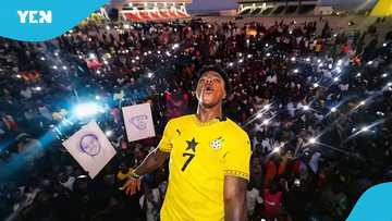 IShowSpeed Snubs South African Fan to Embrace Ghanaian Supporter, Demands Jollof Rice