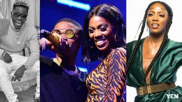 Tiwa Savage picks Shatta Wale over Wizkid in new video; SM fans react