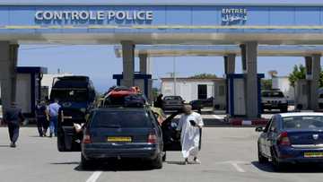 Algeria-Tunisia border crossings reopen after 2 years of closure