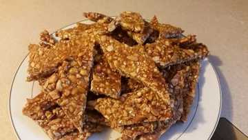 8 Ghanaian snacks we can eat all day, every day.