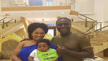 Photos and video of Adom FM presenter Captain Smart's beautiful mansion and cars show he lives in luxury