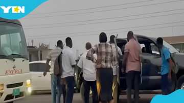 Viral video shows police officers attack Energy Ministry staff in bus after complaint about reckless driving