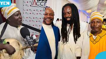 King Ayisoba sings “Theresa” to honour the late Daddy Lumba