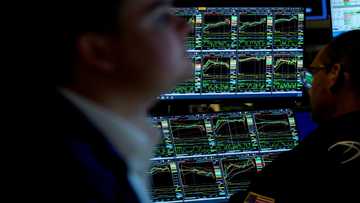 Wall Street ends up thanks to technical rebound and bargain hunt
