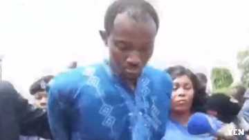 Man chants "Drop That Chamber" in Parliament; arrested immediately (Video)